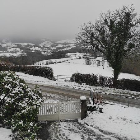 Gite Des 3 Arbres Aramits Buitenkant foto